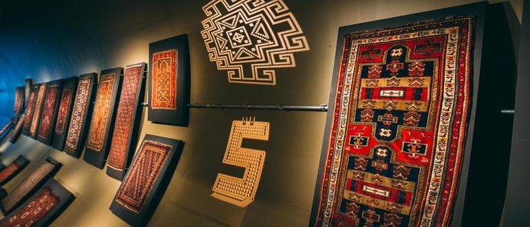 موزه فرش باکو آذربایجان