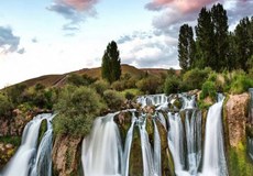 آبشار مرادیه شهر وان ترکیه